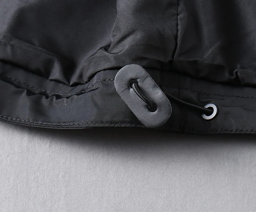Burberry 2026 Autumn New Arrival jacket, new show product‼ The product is in perfect condition, comfortable and warm, with three standard colors and full and attractive colors. The very outstanding design easily enhances the sense of fashion. The workmanship is extremely sophisticated and rigorous, and the wiring is neat and meticulous! A masterpiece from a famous designer! The upper body does not look bloated and is super handsome! In Stock Sizes：M～XXXL